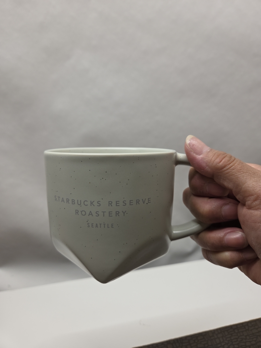 Starbucks Reserve Roastery Seattle Bevel Off Beige Ceramic Coffee Mug Cup 12oz - Picture 5 of 6